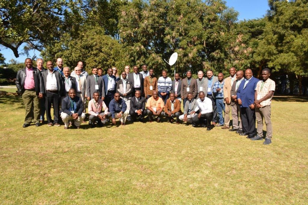 Group photo during the IMIC-Africa inception workshop in Harare, Zimbabwe, in May 2018. (Photo: CIMMYT)